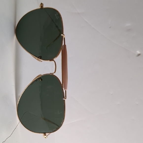 Ray-Ban Gold and Green Aviator Sunglasses - Picture 1 of 8